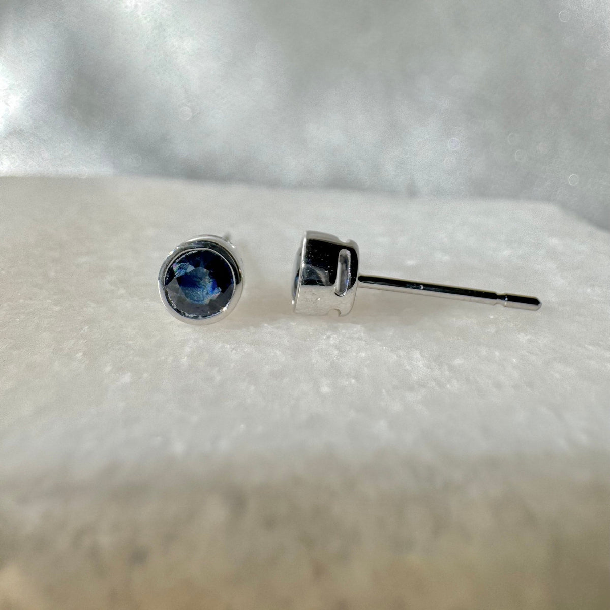 14k Solid Gold Round Sapphire Bezel Stud Earrings, 4.5mm, September Birthstone