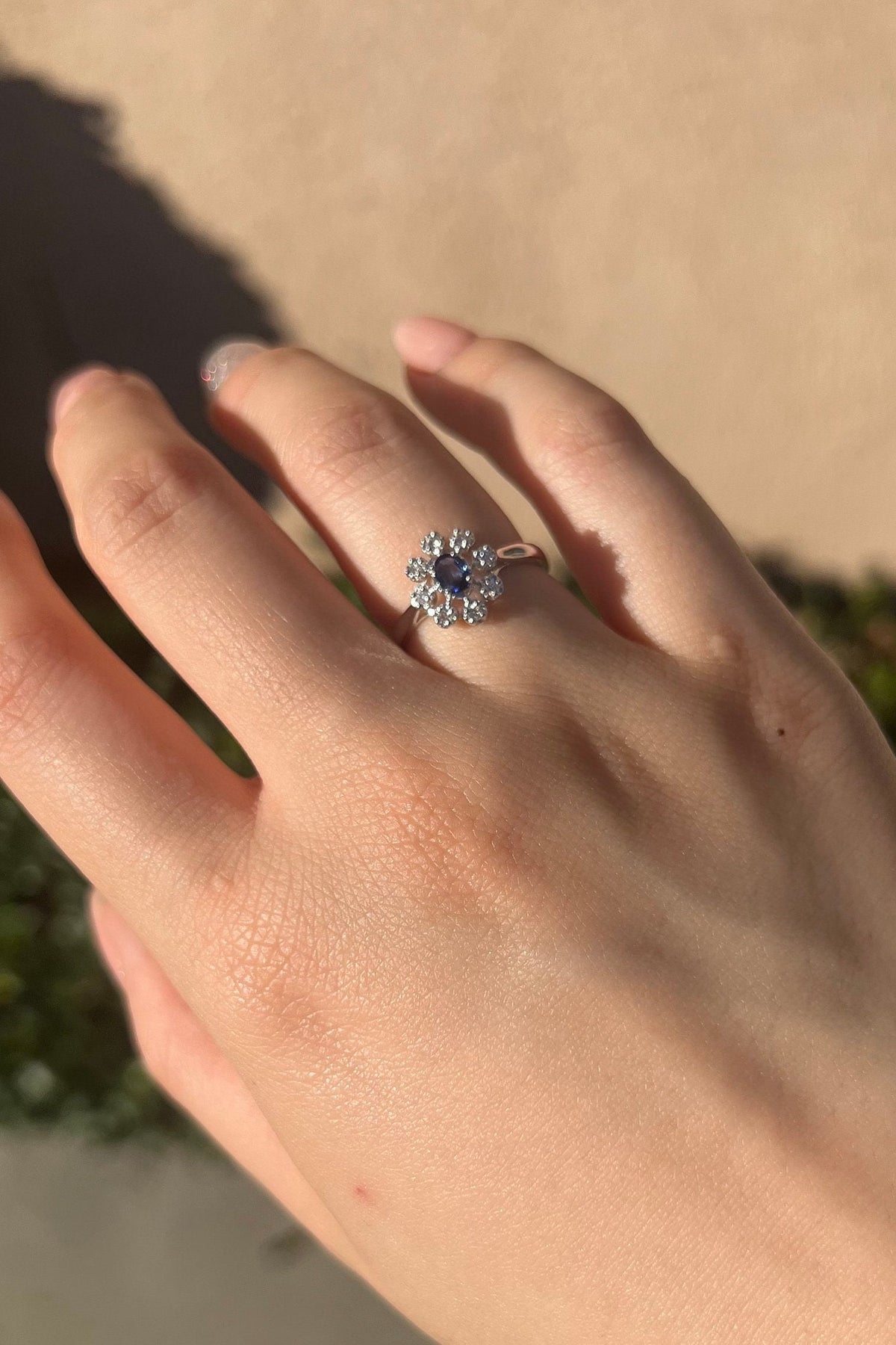 Genuine Sapphire and Diamond Ring｜14k Solid White Gold