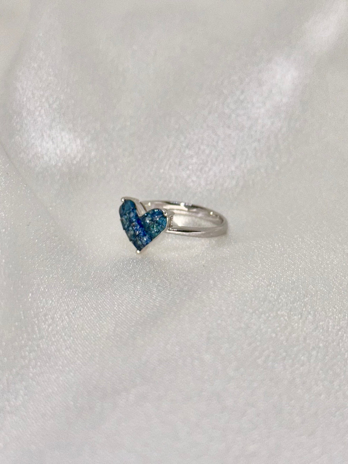 Genuine Sapphire Heart Ring in 14k White Gold
