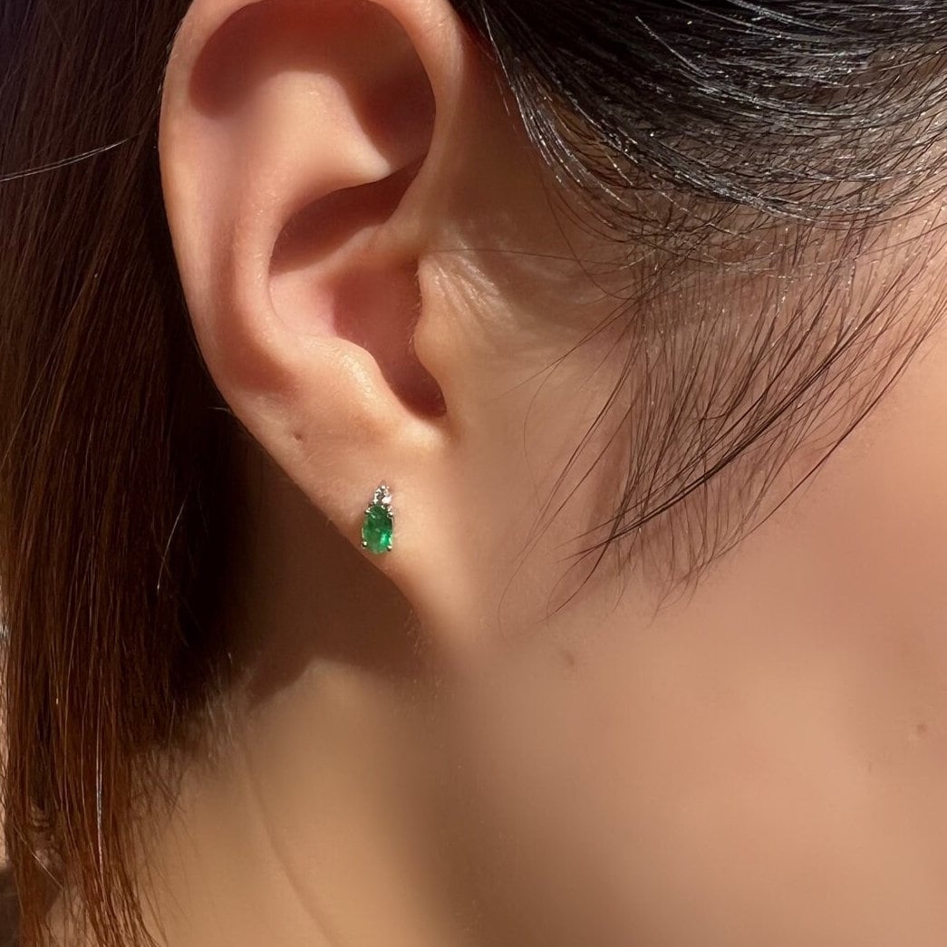 Genuine Emerald and Diamond Stud Earrings / 18k White Gold