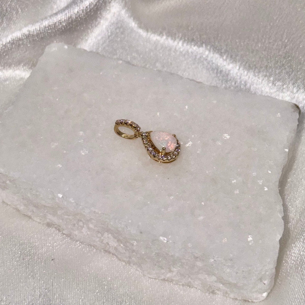 18k Solid Yellow Gold Pear Opal Diamond Pendant