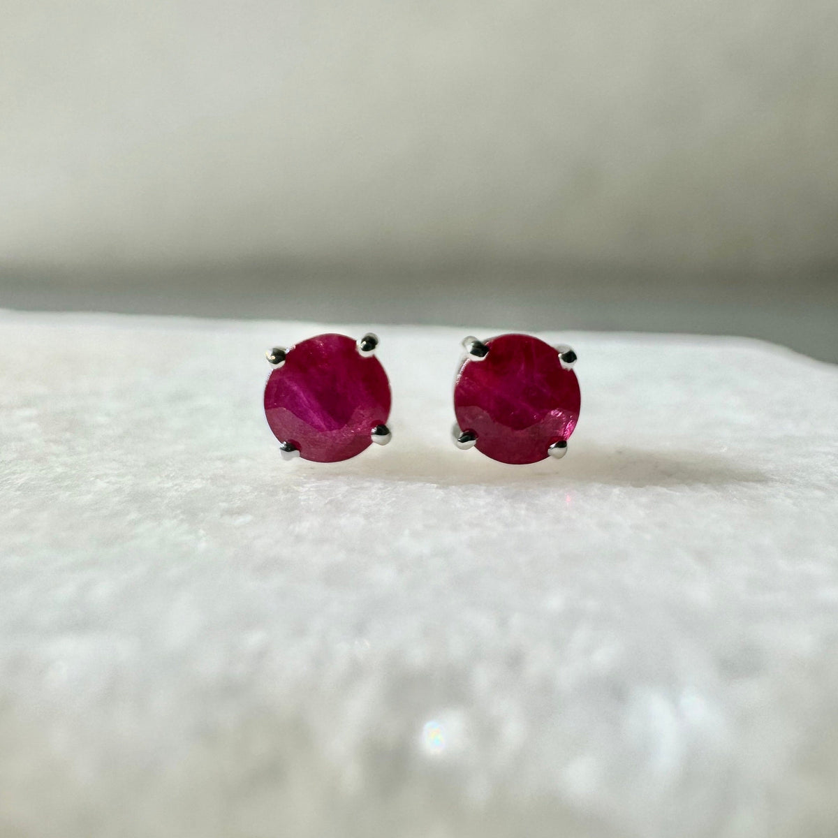 Genuine Ruby 4mm Round Stud Earrings / 14k Solid Gold