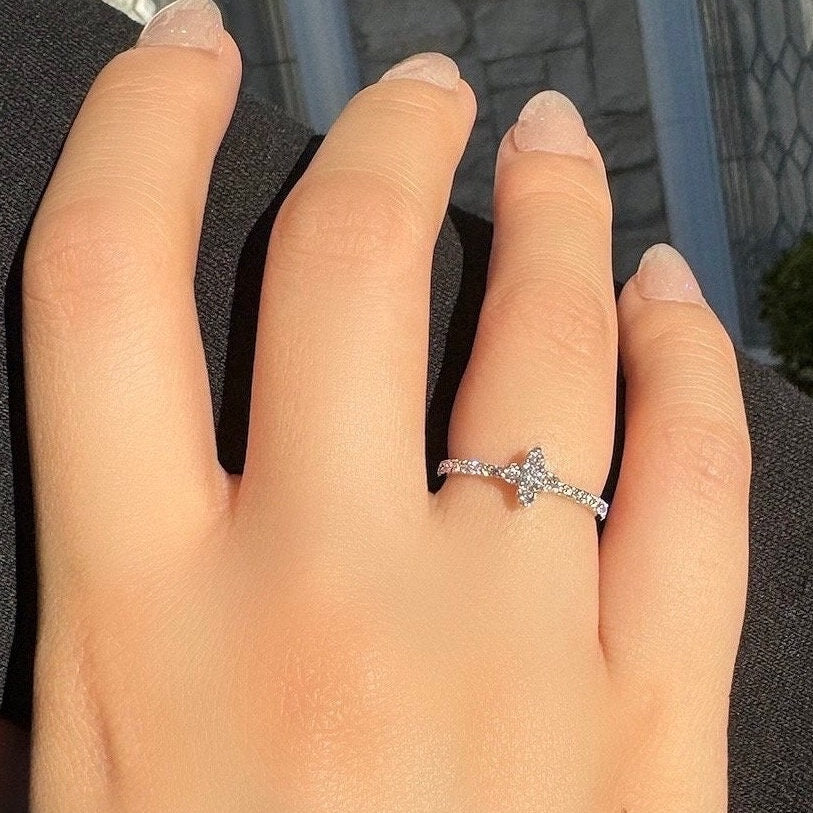 Genuine Diamond Flower Ring in 18k Solid White Gold