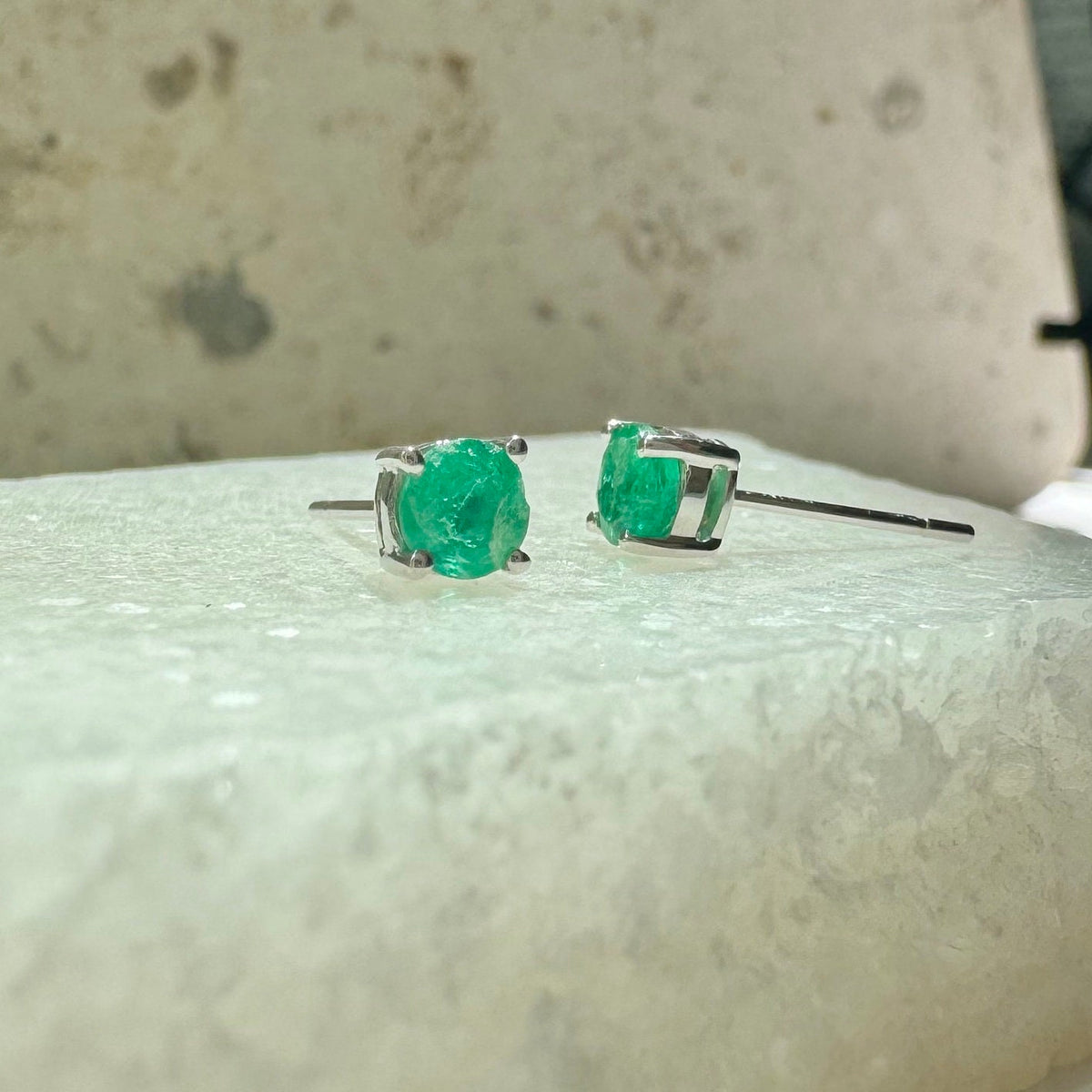 14k Solid Gold Round Cut 4mm Emerald Stud Earrings, May Birthstone Gift