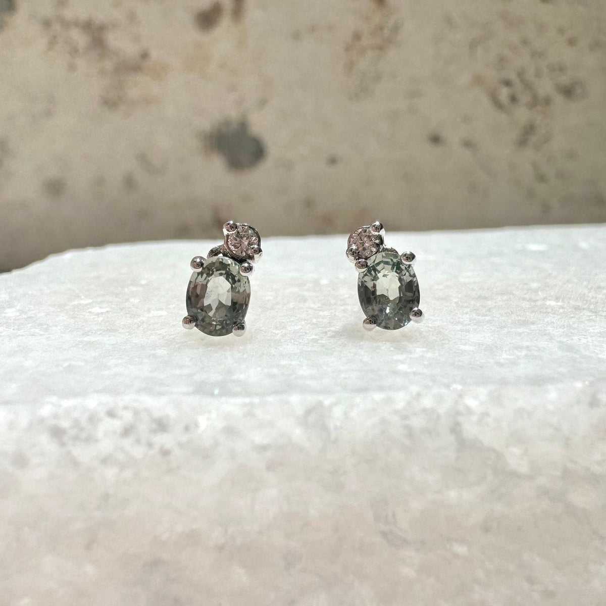 18k White Gold Oval Green Sapphire Stud Earrings, Moveable Diamond, September Birthstone