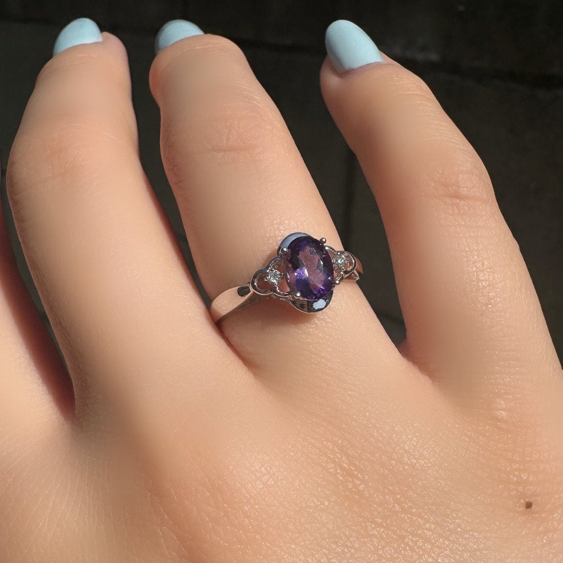 Genuine Amethyst and Diamond Oval Ring｜14k Solid White Gold