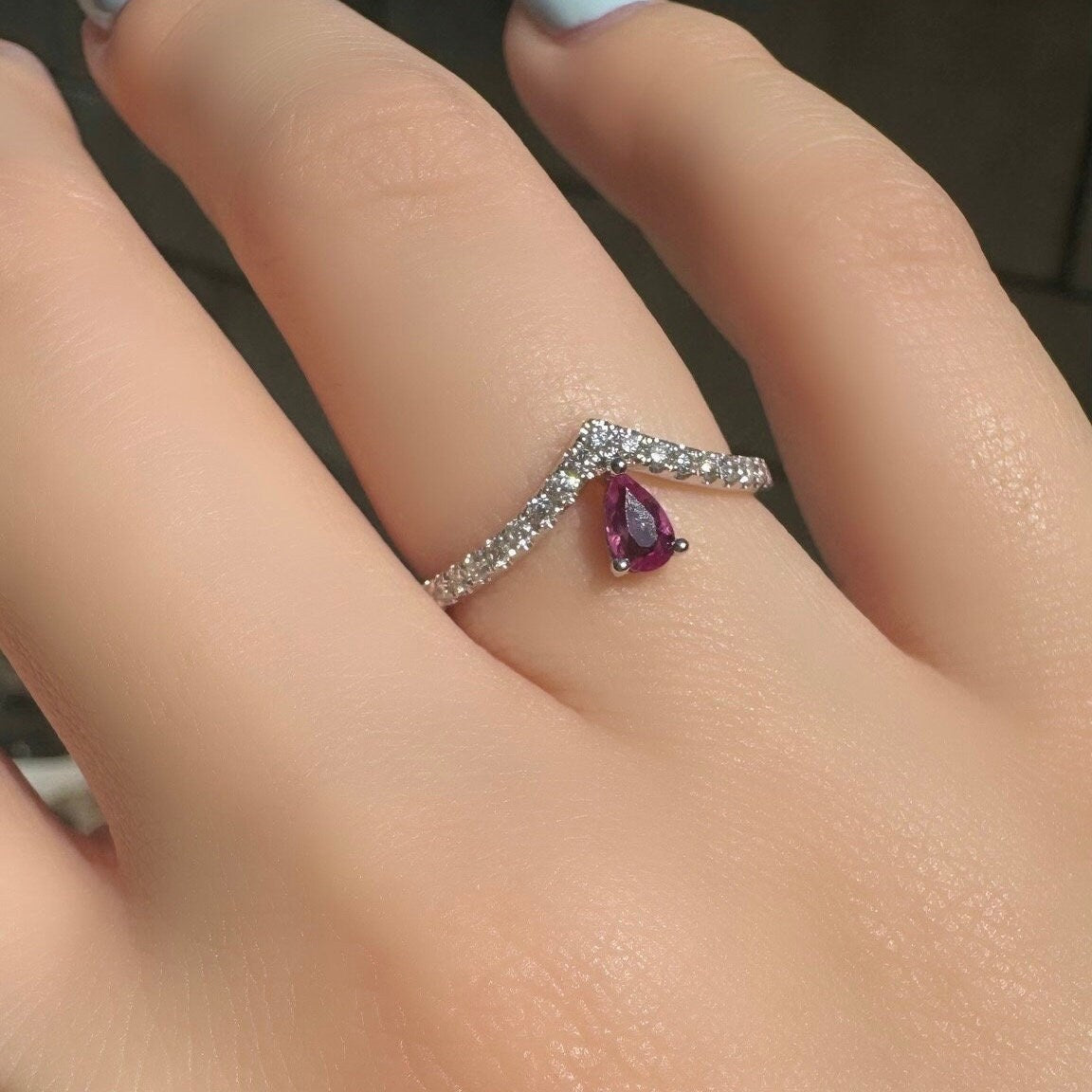 Genuine Ruby and Diamond Teardrop Chevron Ring｜14k White Gold
