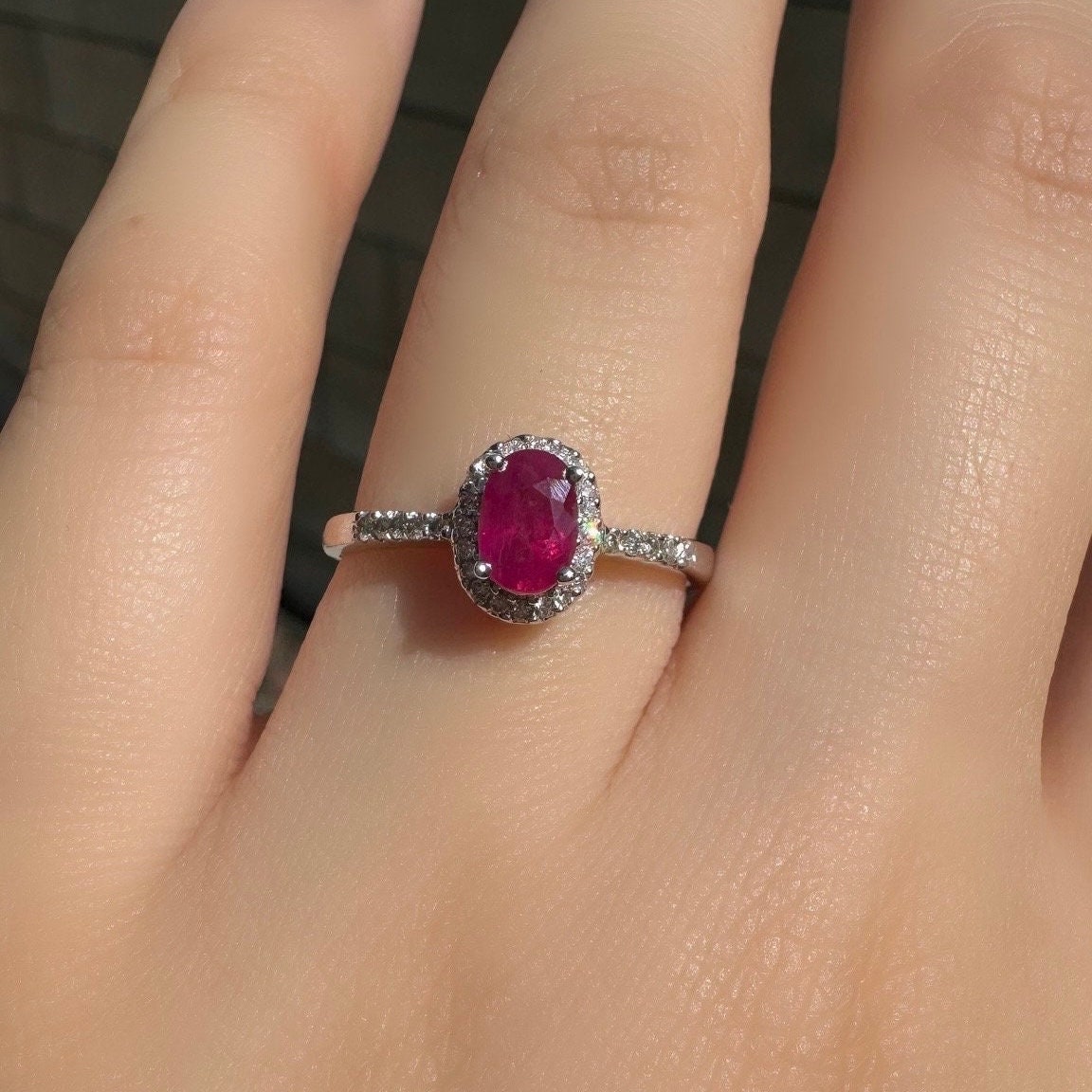 Genuine Ruby and Diamond Oval Ring｜14k White Gold
