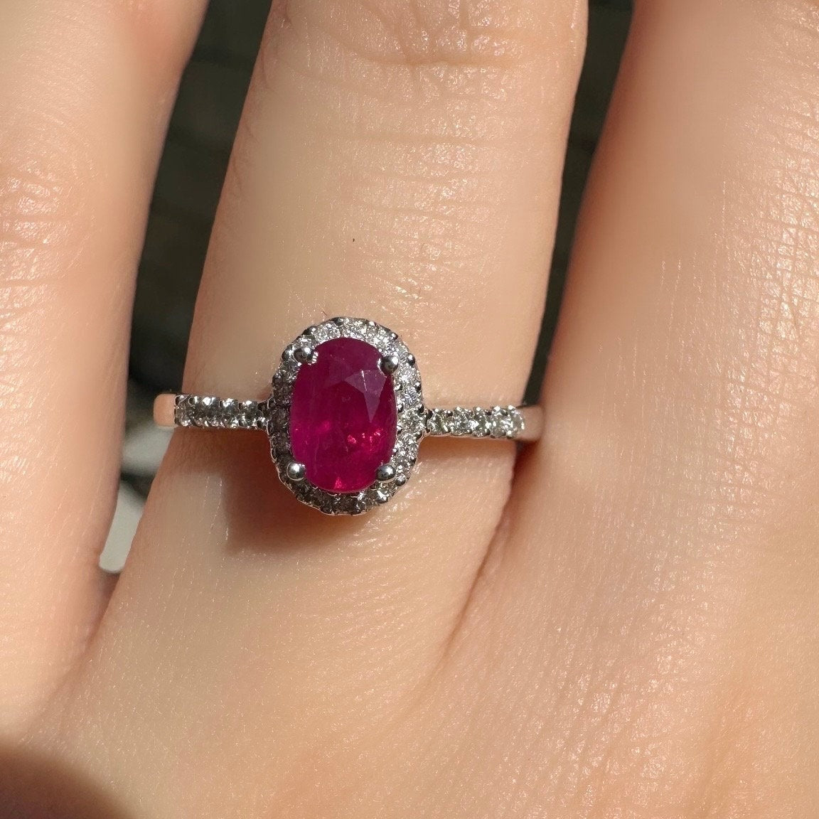 Genuine Ruby and Diamond Oval Ring｜14k White Gold