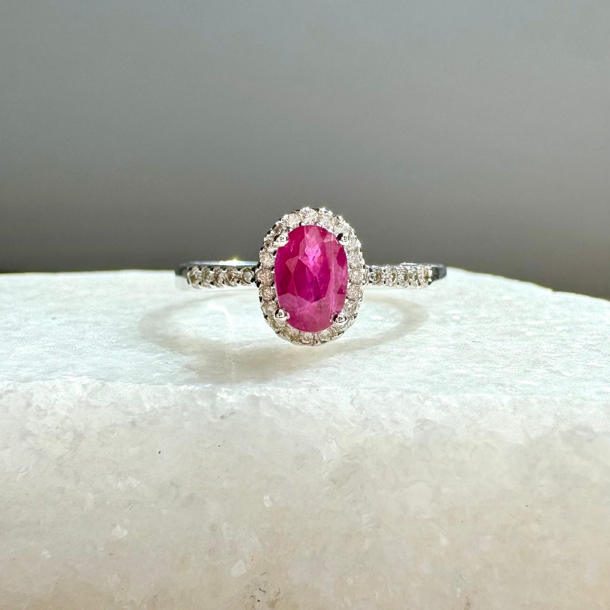 Genuine Ruby and Diamond Oval Ring｜14k White Gold