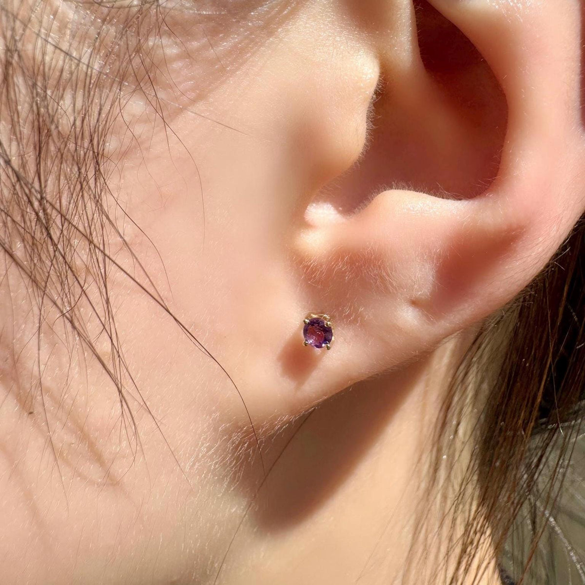Genuine Amethyst 3mm Round Cut Stud Earrings / 14k Solid Gold