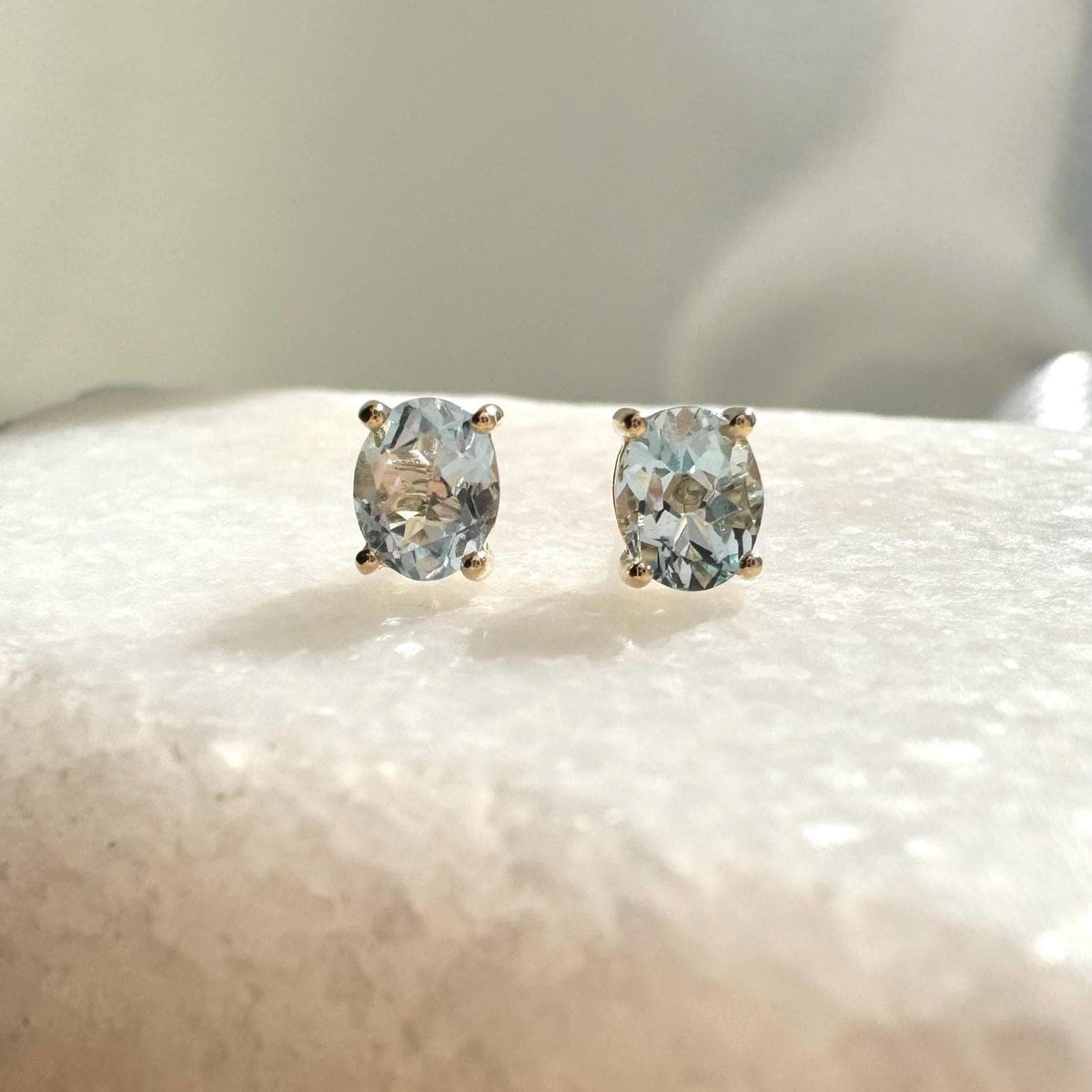 Genuine Aquamarine Oval Cut Solitaire Stud Earrings / 14k Solid Gold