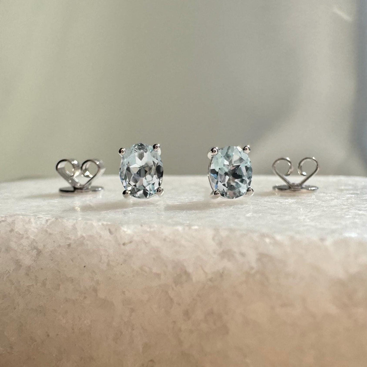 Genuine Aquamarine Oval Cut Solitaire Stud Earrings / 14k Solid Gold