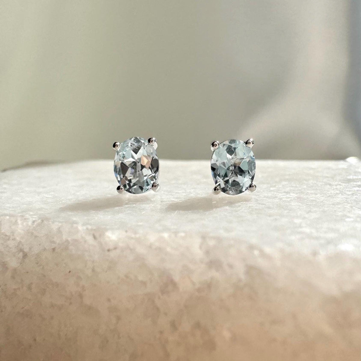 Genuine Aquamarine Oval Cut Solitaire Stud Earrings / 14k Solid Gold