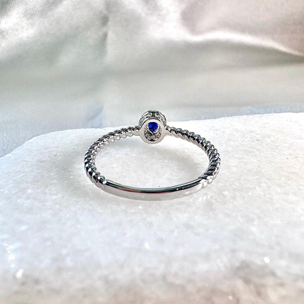 Genuine Sapphire and Diamond Half Eternity Coil Ring｜14k Solid White Gold