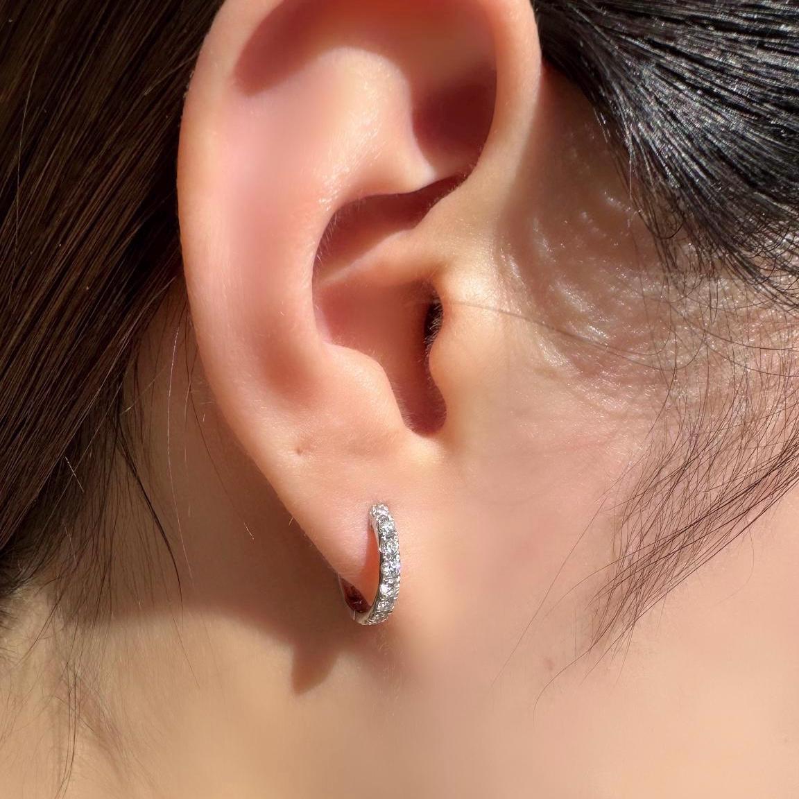 Genuine Diamond Round Cut Huggie Hoop Earrings, 18k Solid Gold, April Birthstone, Gift for Her