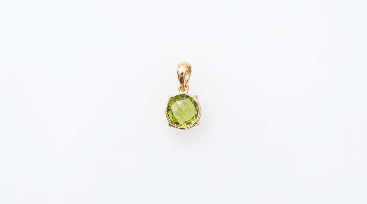 Genuine Peridot Solitaire Round 7mm Pendant in 14k Solid Gold